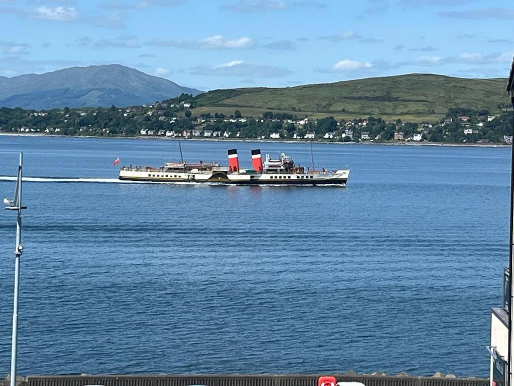 Crow'S Nest, Waverley Apartments Gourock Dış mekan fotoğraf